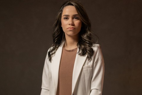 Lílian Marinho lança “Saudade”, uma declaração de amor a Jesus