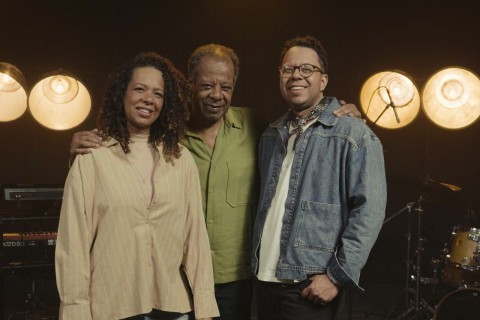 Rodrigo de Campos lança a canção “Anseio”, collab Adhemar de Campos e Mari Campos